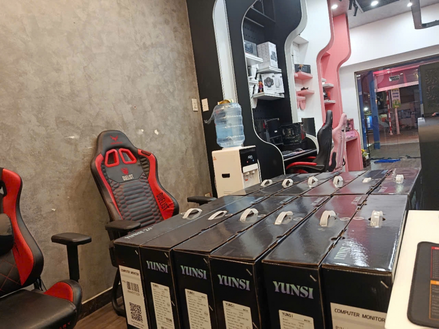 Màn Hình Nào Dành Cho Game Thủ? Gợi Ý Từ 75Hz Đến 240Hz Đáng Mua